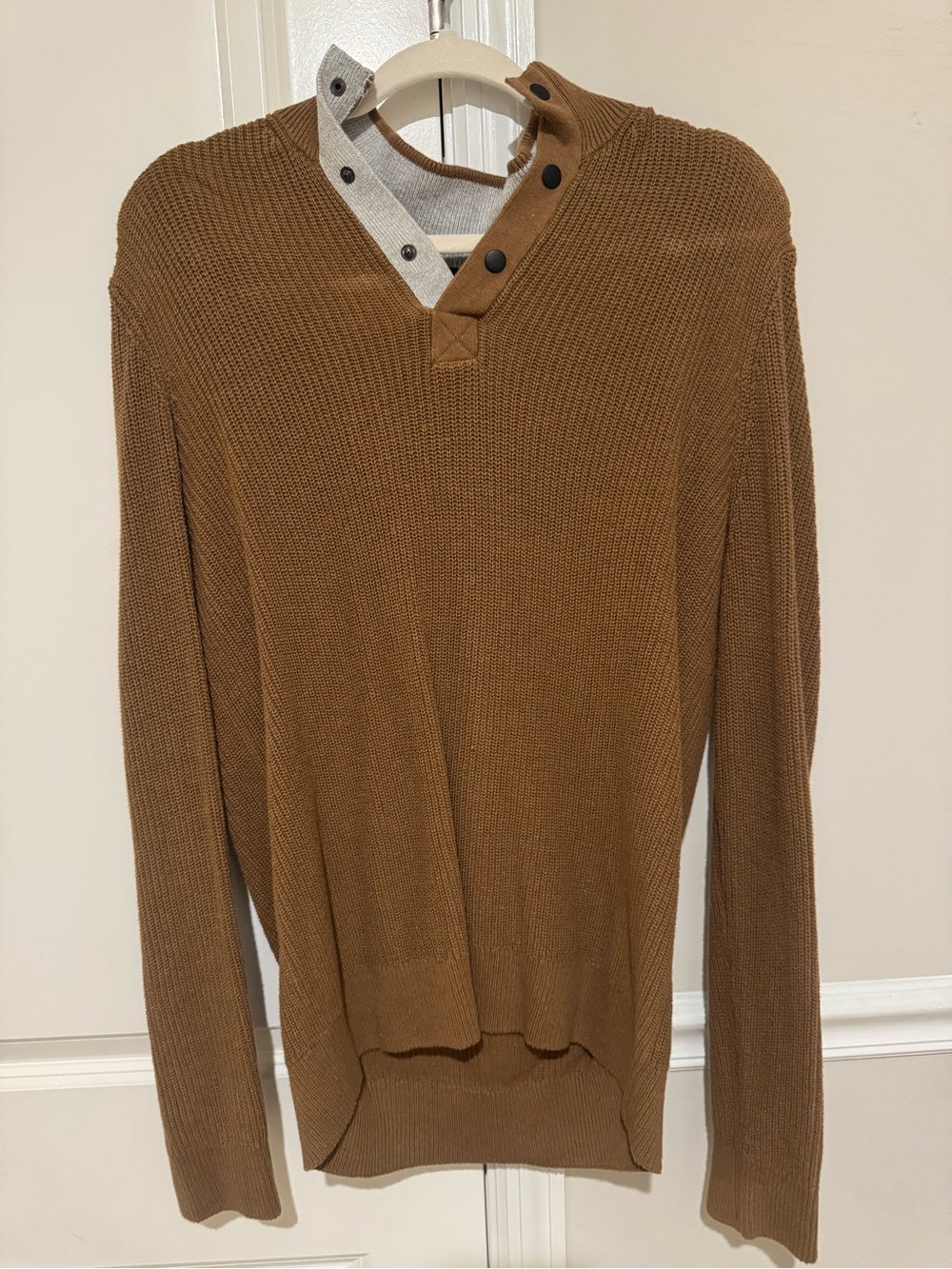 Express Men's Tan V-Neck Button-Placket Knit Sweater